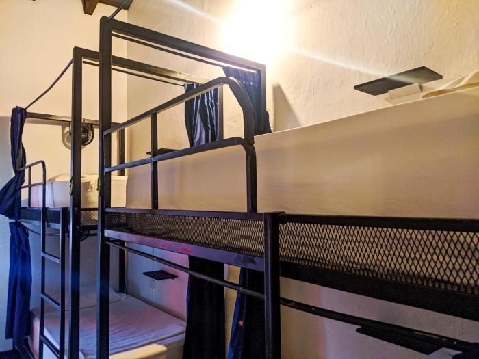 traveler hostel