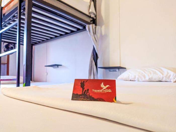 traveler hostel