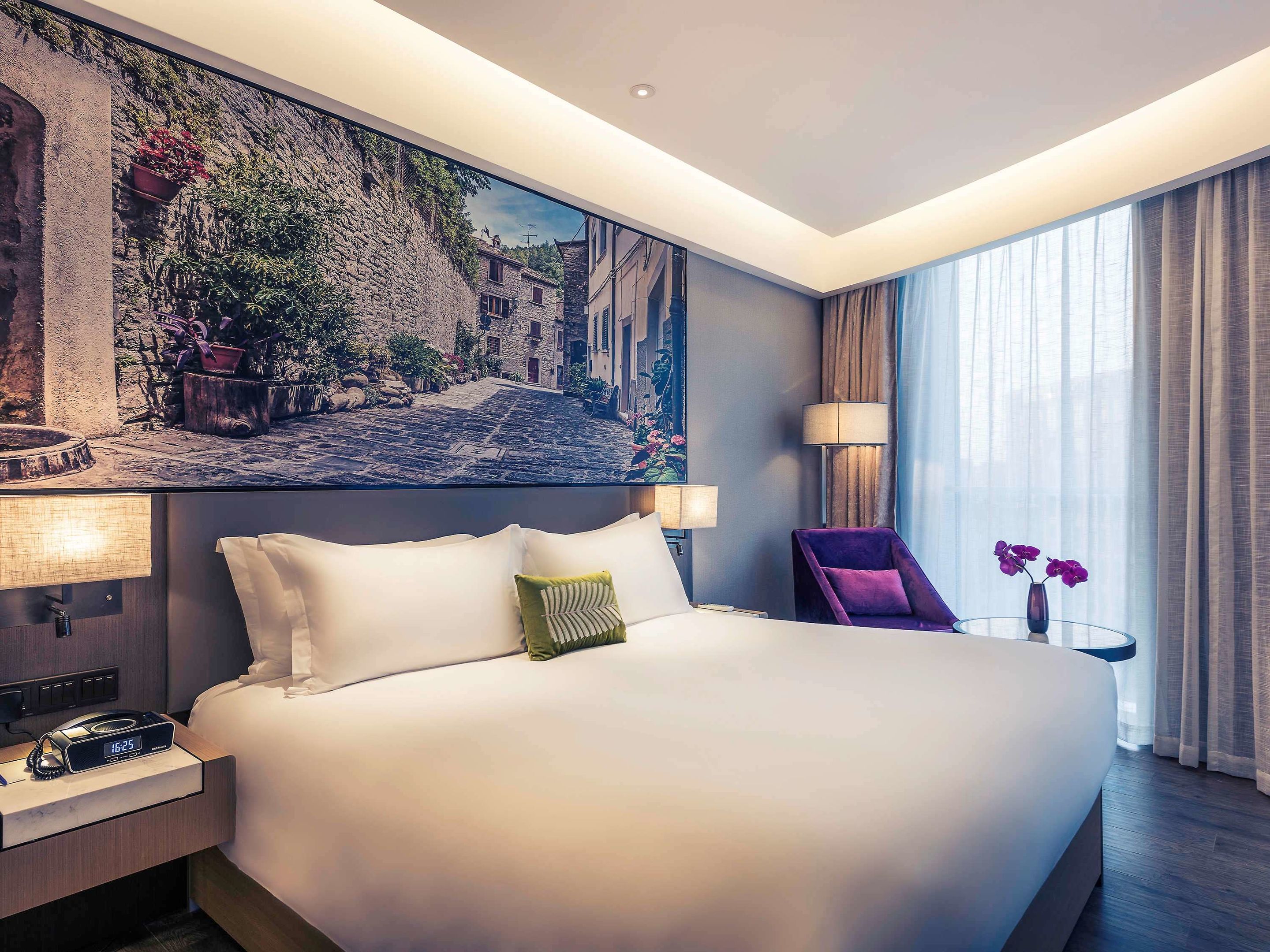 mercure shanghai hongqiao railway station