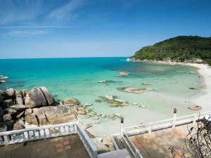 crystal bay beach resort