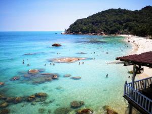 crystal bay beach resort