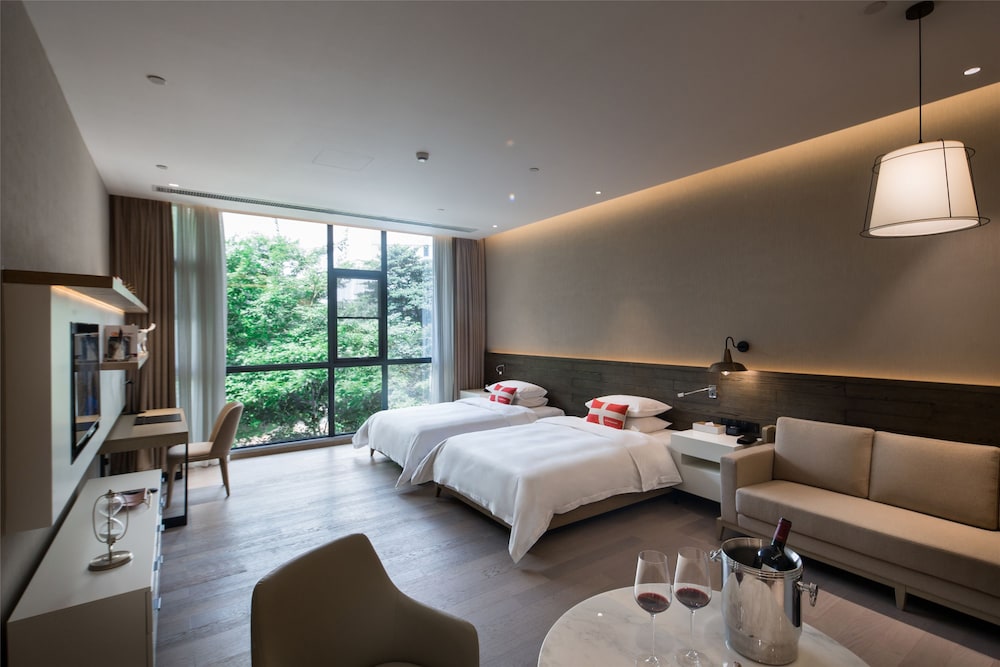 swisstouches guangzhou hotel residences
