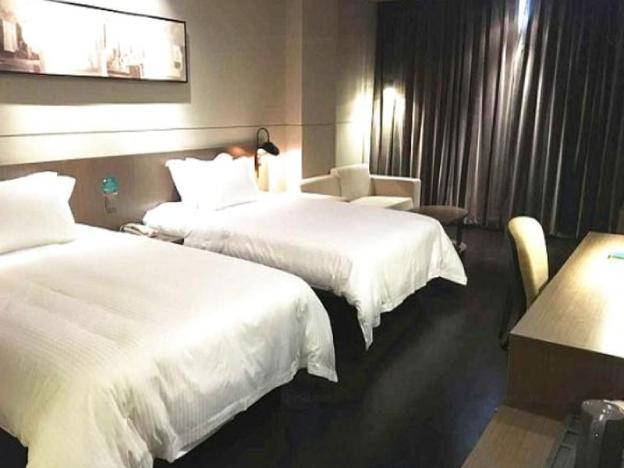 jinjiang inn select qinzhou east high speed railway station