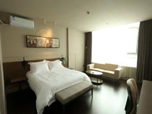 jinjiang inn select qinzhou east high speed railway station