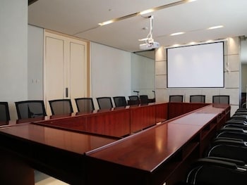 jinjiang inn select qinzhou east high speed railway station