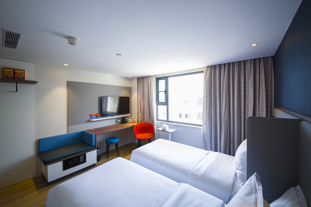 holiday inn express sanya bay by ihg