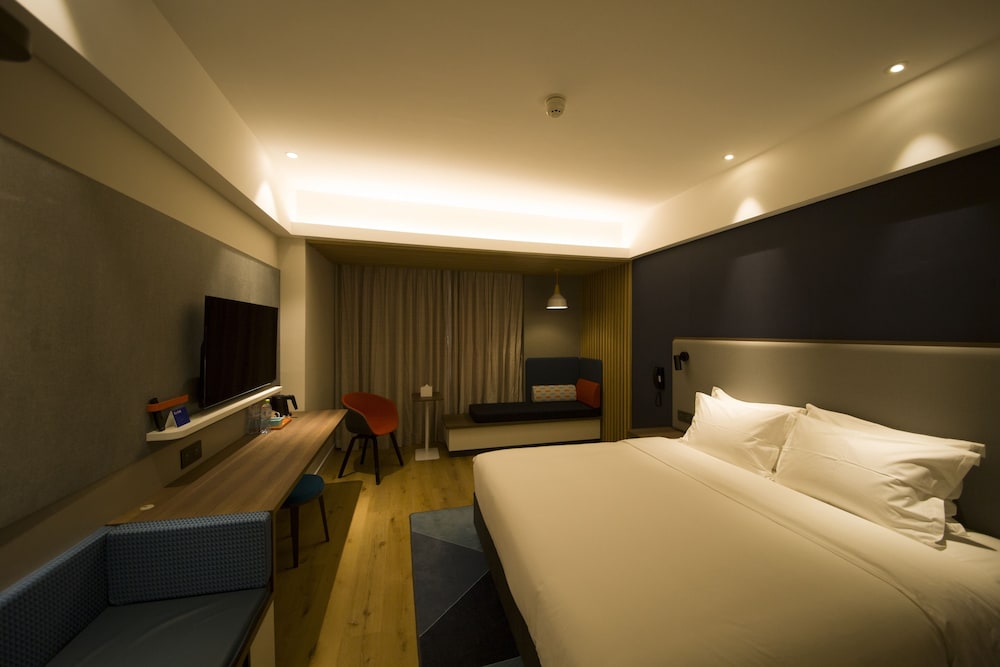 holiday inn express sanya bay by ihg