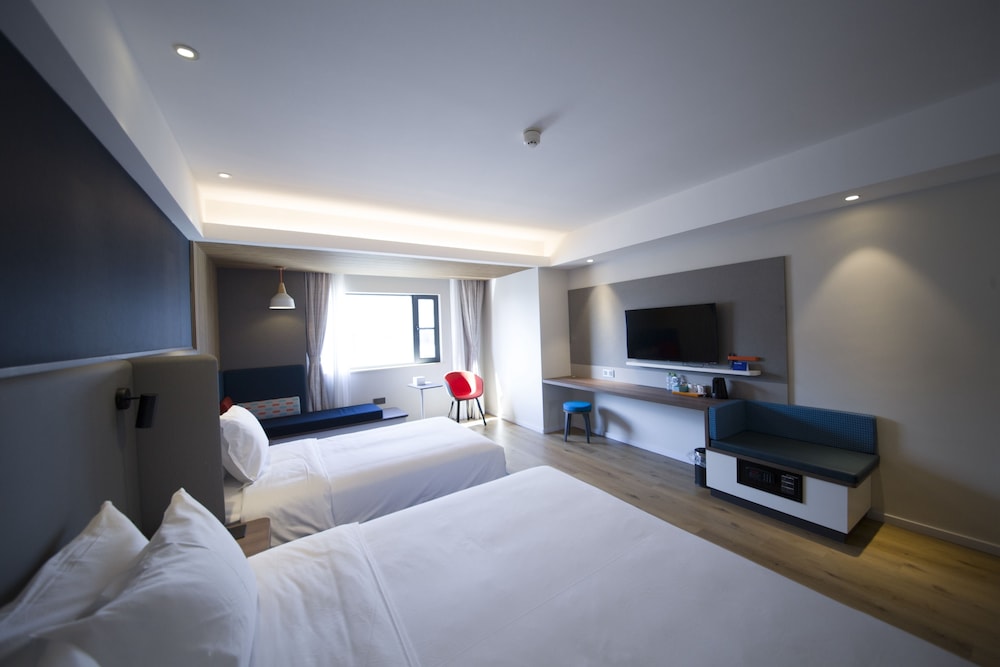 holiday inn express sanya bay by ihg