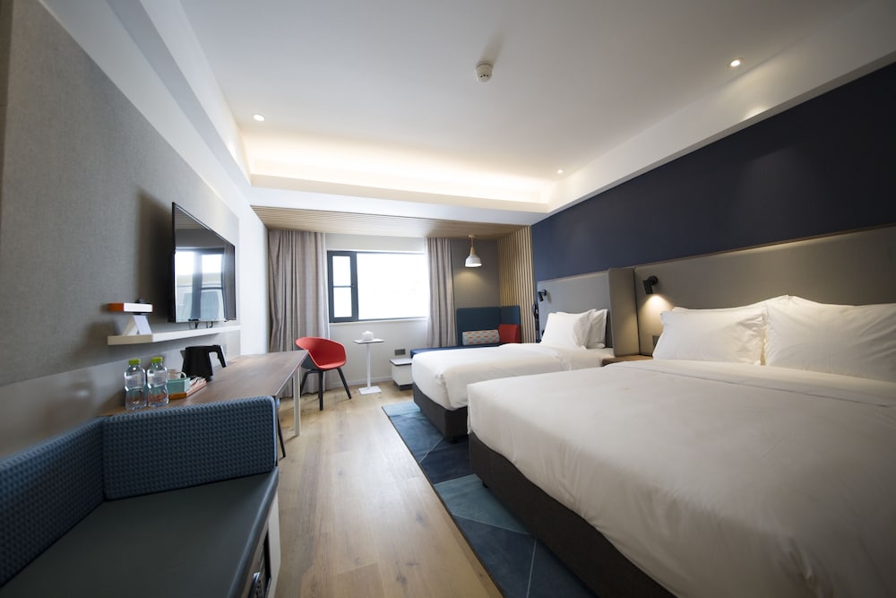 holiday inn express sanya bay by ihg