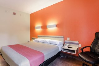 motel 6 bristol va