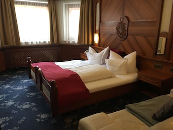 hotel tyrolis