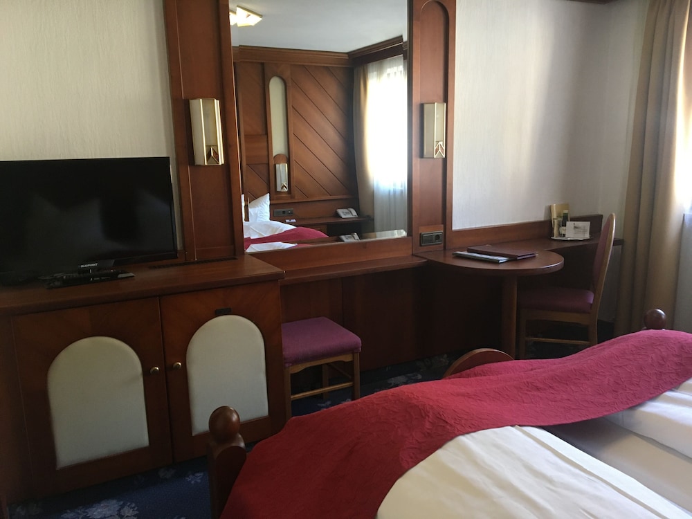 hotel tyrolis