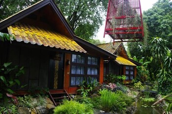 areeya phuree resort