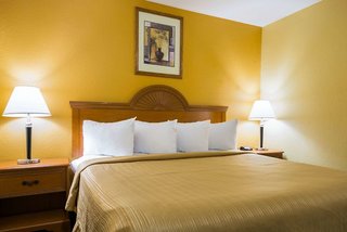 franklin inn and suites