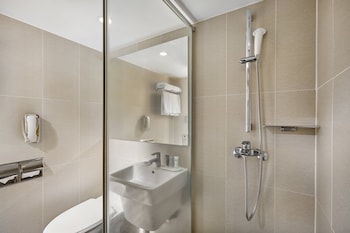kolon hotel