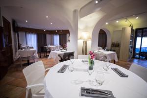 hotel la santa