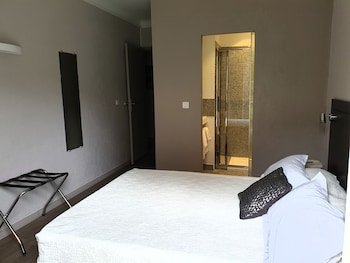 hotel maquis et mer