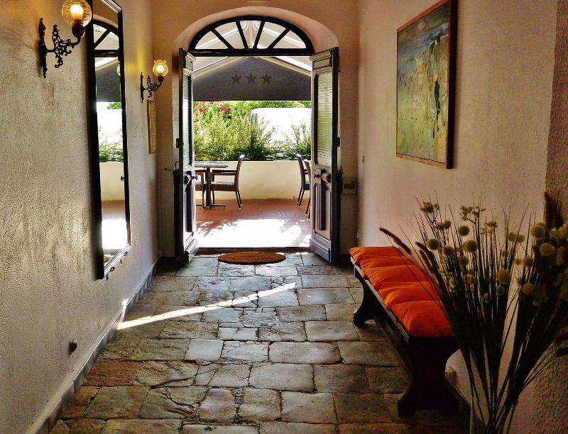 Hotel Maquis Et Mer,Corsica>>Corse-Du-Sud,3 star