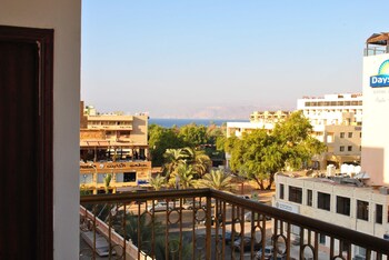 al qidra hotel aqaba
