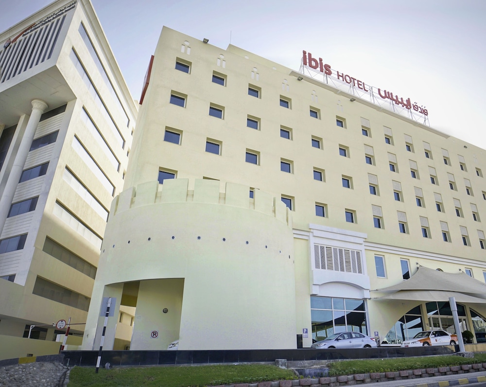 ibis muscat