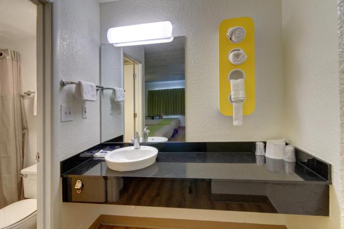 motel 6 destin fl