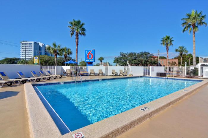 motel 6 destin fl