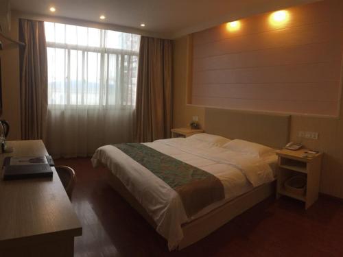 Greentree Inn Jiangsu Changzhou Changhe Express Hotel,Jingjiang>>Changzhou,3 star