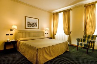 Hotel Sirmione E Promessi Sposi