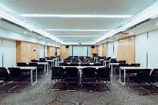 atour hotel yanan baimi avenue baota mountain