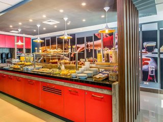 Ibis Puerto Montt,Puerto Montt>>Llanquihue,3 star