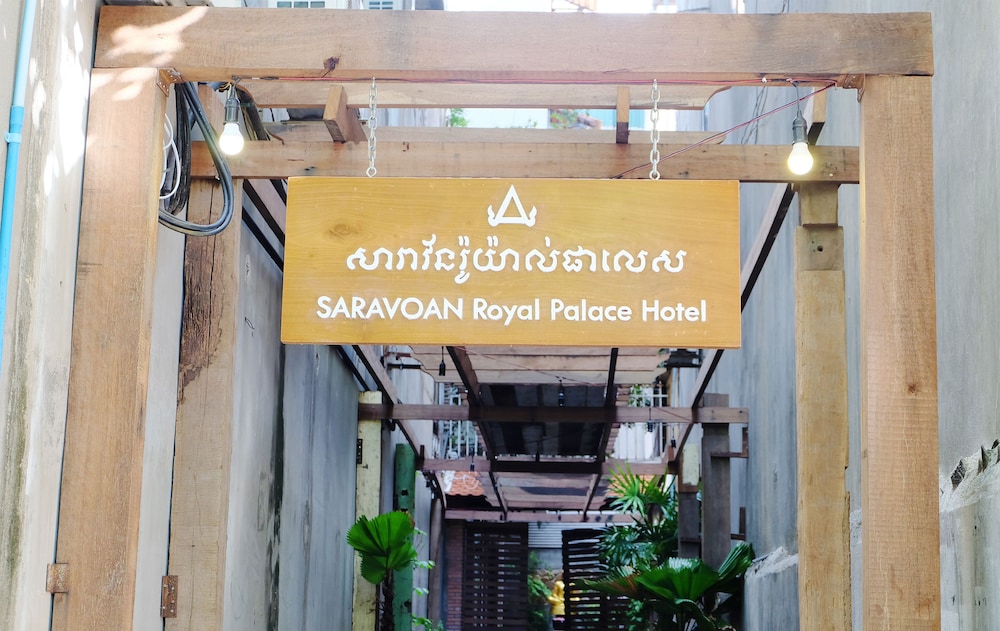 saravoan royal palace