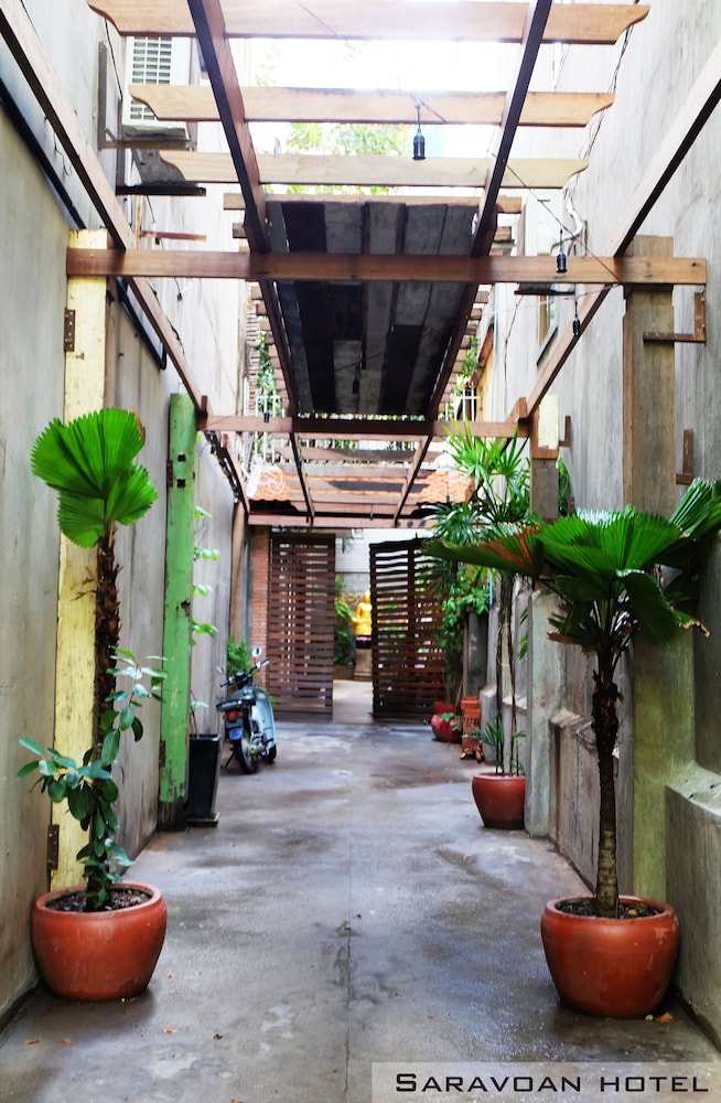 saravoan royal palace