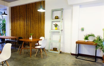 saravoan royal palace