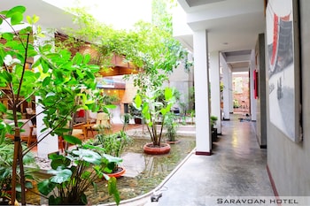 saravoan royal palace