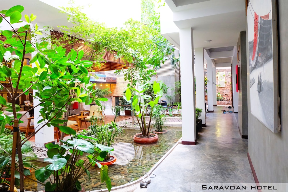 saravoan royal palace