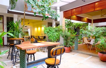 saravoan royal palace