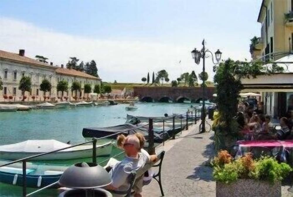 nuova barcaccia
