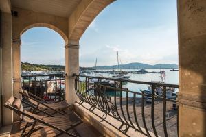 blu bay hotel sozopol