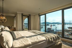 blu bay hotel sozopol
