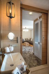 blu bay hotel sozopol