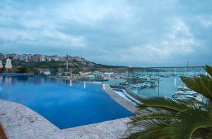 blu bay hotel sozopol