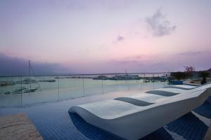 blu bay hotel sozopol