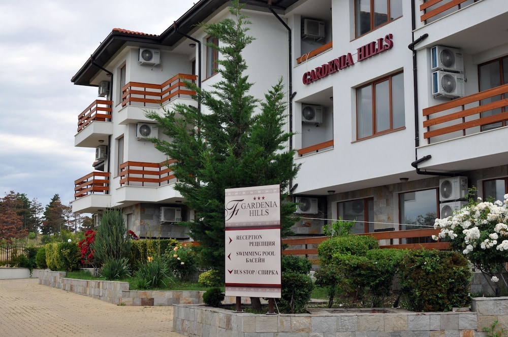 festa gardenia hills