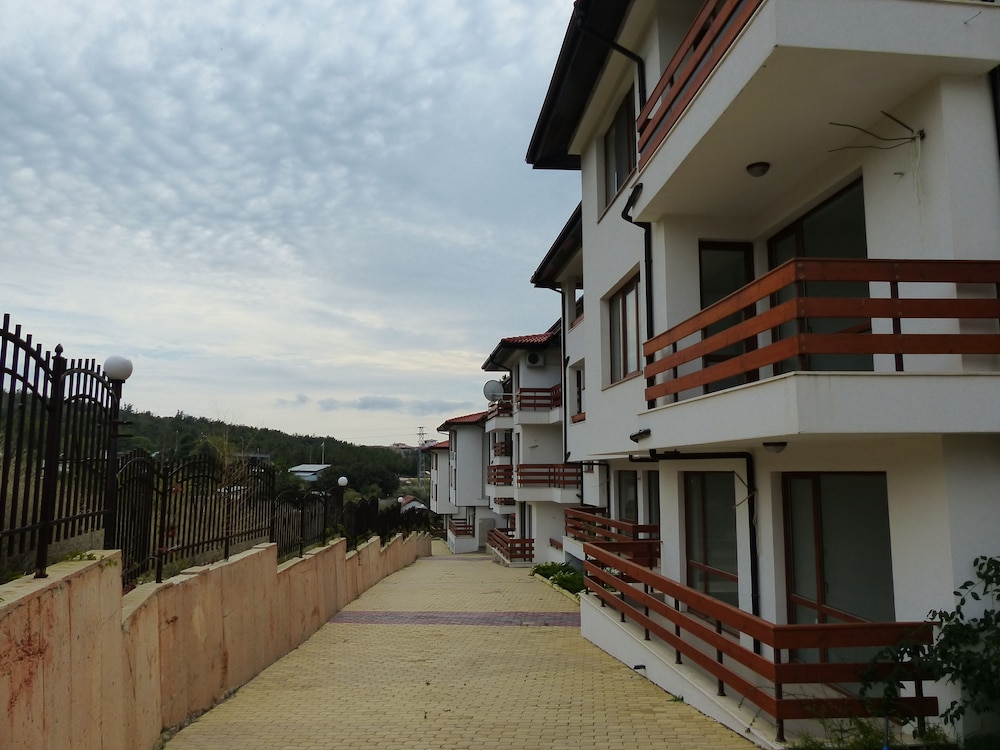 festa gardenia hills