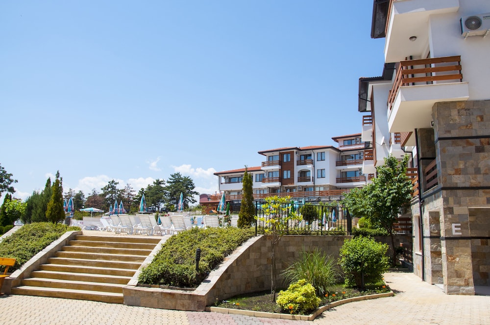 festa gardenia hills