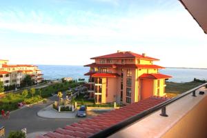 menada paradise dreams apartments