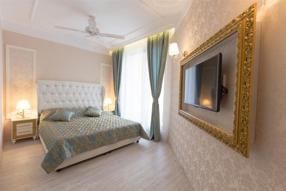 harmony suites monte carlo