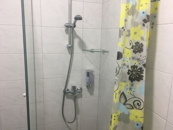 guest house city star