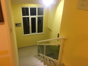 guest house city star