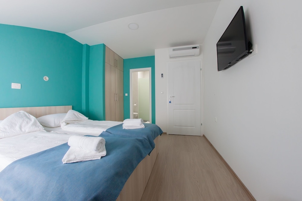 guest house city star